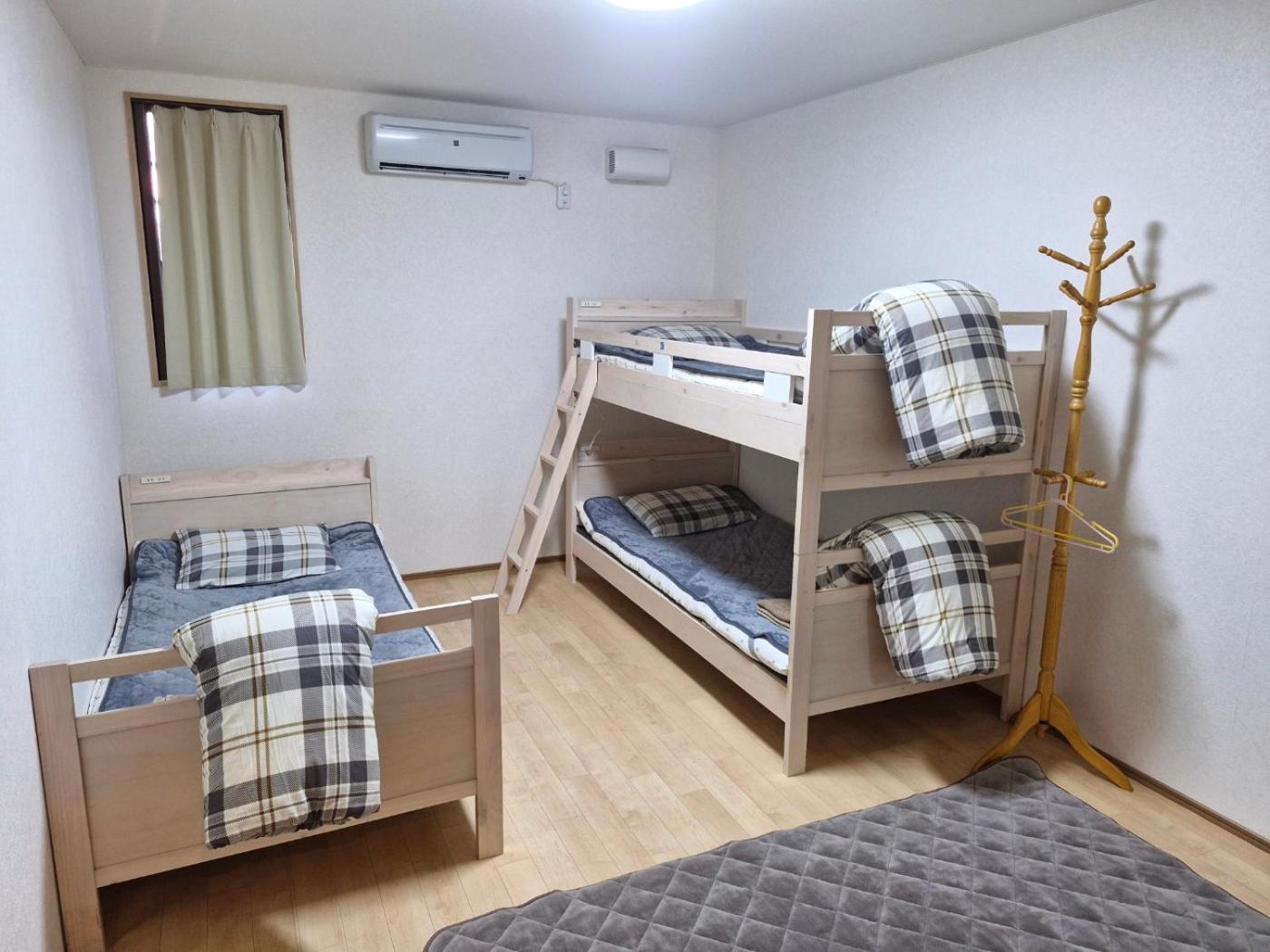 Midori Guesthouse&Hostel Цусима Экстерьер фото